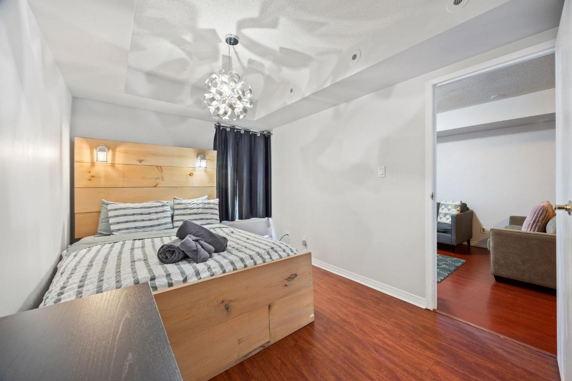 Liberty Village Townhouse Toronto Dış mekan fotoğraf