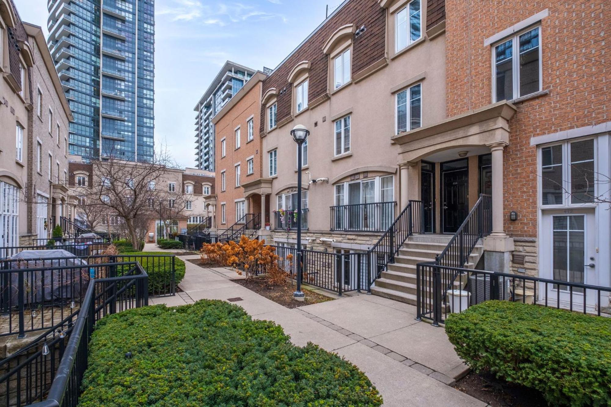 Liberty Village Townhouse Toronto Dış mekan fotoğraf